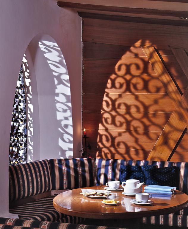 Hotel Miramonti Corvara Εστιατόριο φωτογραφία