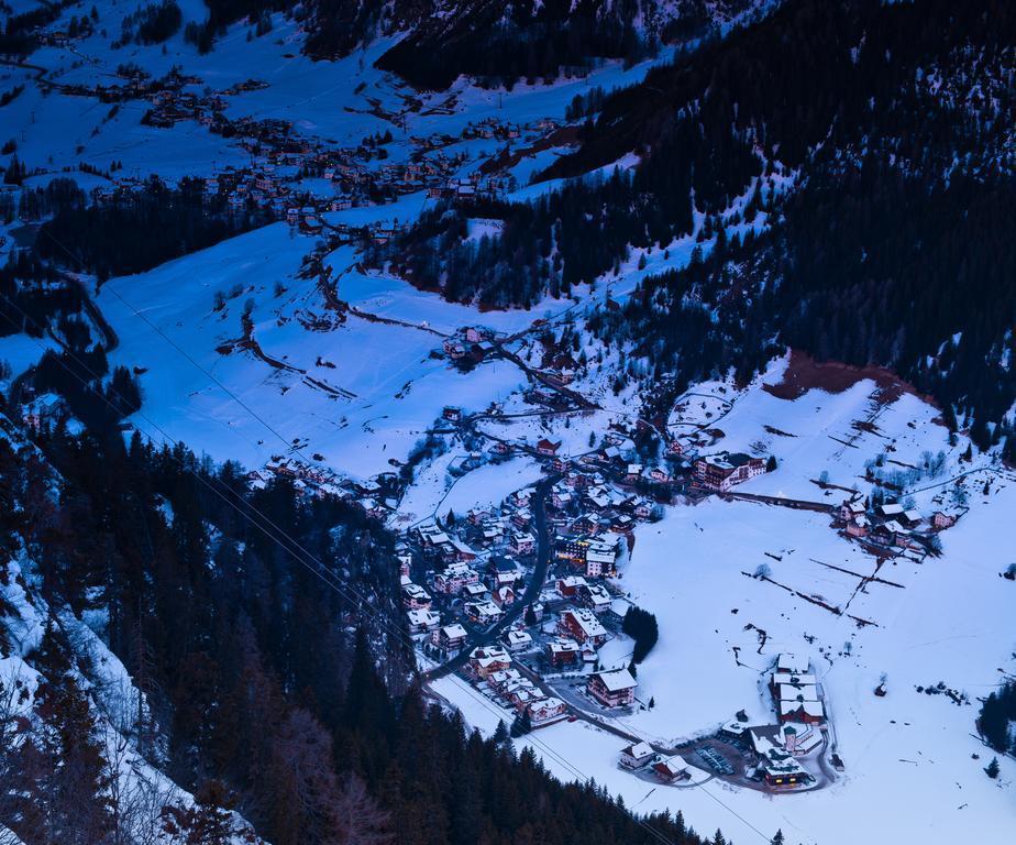 Hotel Miramonti Corvara Εξωτερικό φωτογραφία